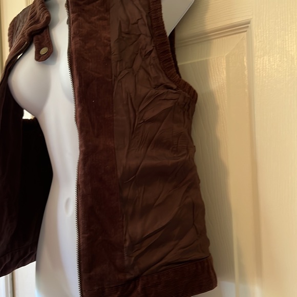 Ralph Lauren corduroy vest - Picture 9 of 13